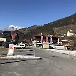 Kostolnik アパート *